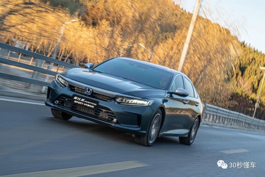 媒體視角 | 專注煙火人間的品質(zhì)轎車(chē) 品鑒通透美學(xué)的獨(dú)有魅力